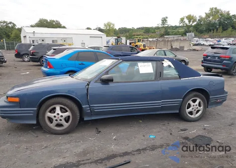 1997 Oldsmobile Cutlass Supreme Series I z USA, uszkodzony, nr VIN 1G3WH12M2VF320899